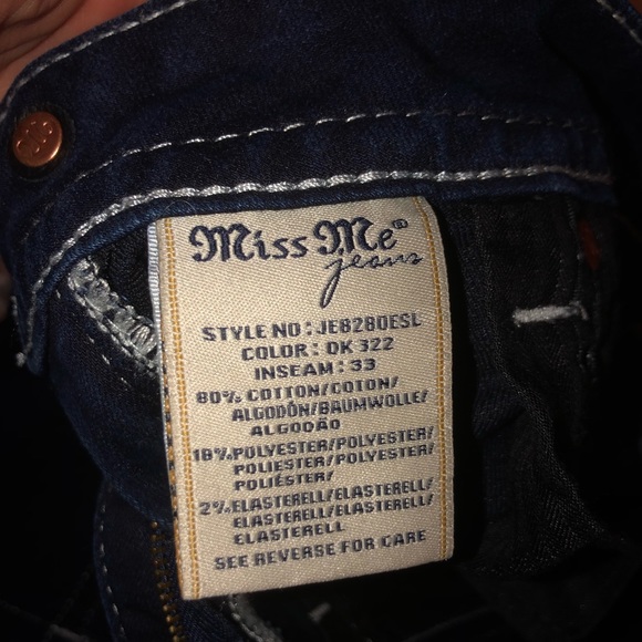 Miss Me Jeggings - Picture 4 of 5